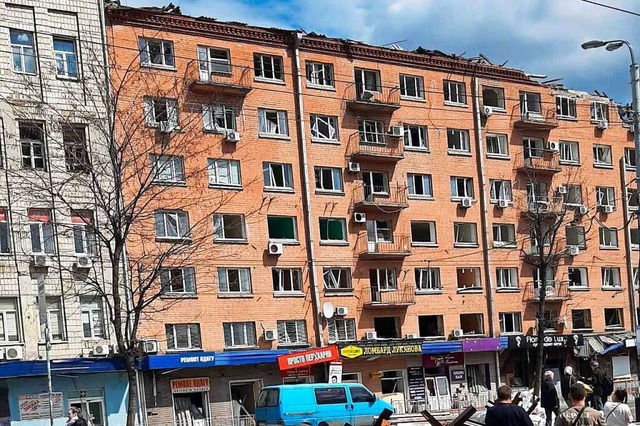 Viele Wohnhuser sind durch russischen...in der ukrainischen Hauptstadt Kiew.    | Foto: Olga Nesterenko