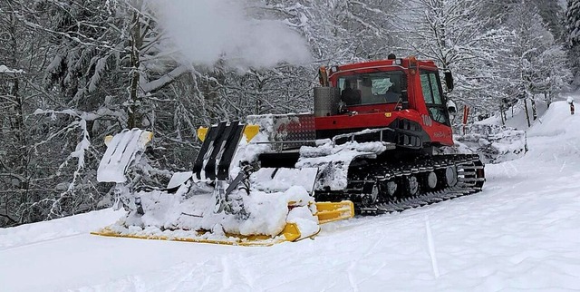 Durch die stark gestiegenen Energiepre... Pistenbullys unterwegs  (Symbolfoto).  | Foto: Tim Happle