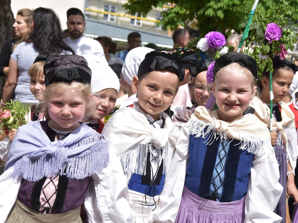 Hausen feiert das Hebelfest