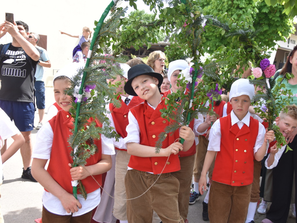 Hausen feiert das Hebelfest