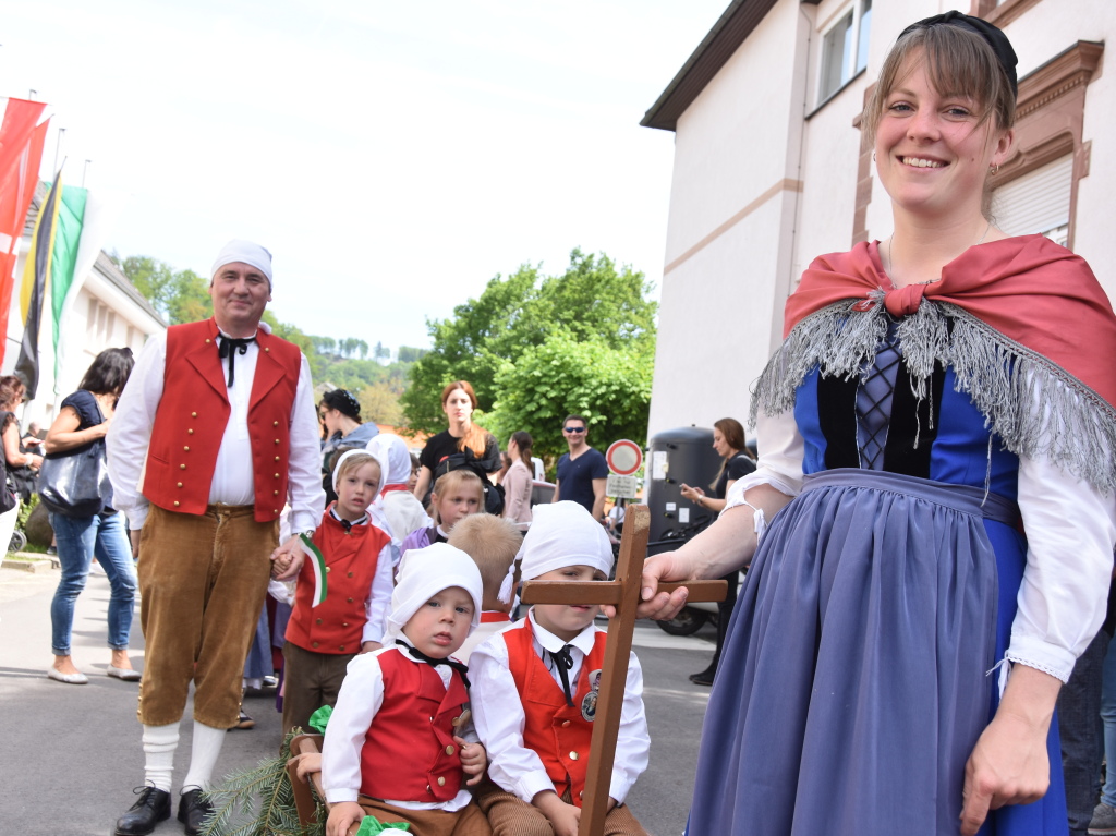 Hausen feiert das Hebelfest