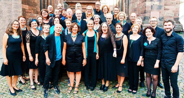 Der Junior Jazzchor (hier mit den &#82...uf der Landesgartenschau in Neuenburg.  | Foto: promo