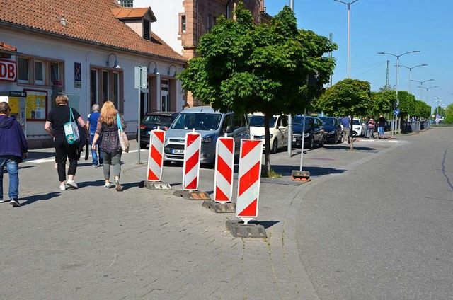 Ist die Haltespur anders als bei diese...en muss, um die Taxispur zu verlassen.  | Foto: Michael Strter