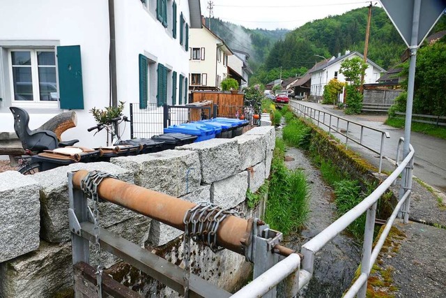 Ein Verteilerbauwerk am oberen Ende de...sollen den Gresgerbach knftig zhmen.  | Foto: Andr Hnig