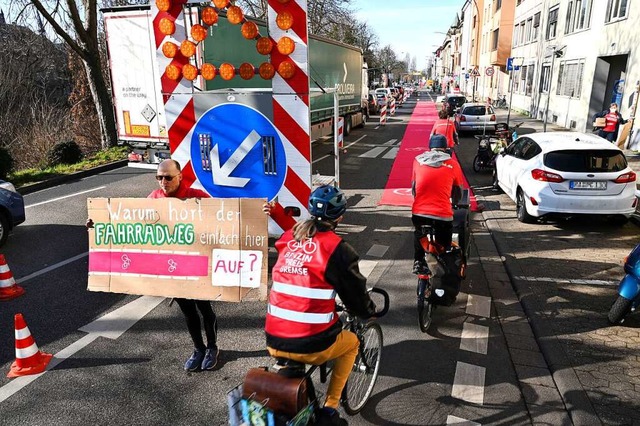 Das Bndnis Fu- und Radentscheid will...nd bei einer Demonstration im Februar.  | Foto: Thomas Kunz