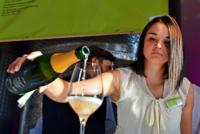 Die Wein-Fass-Bar soll immer ein beson...tglieder des Organisationsteams einig.  | Foto: Michael Bamberger