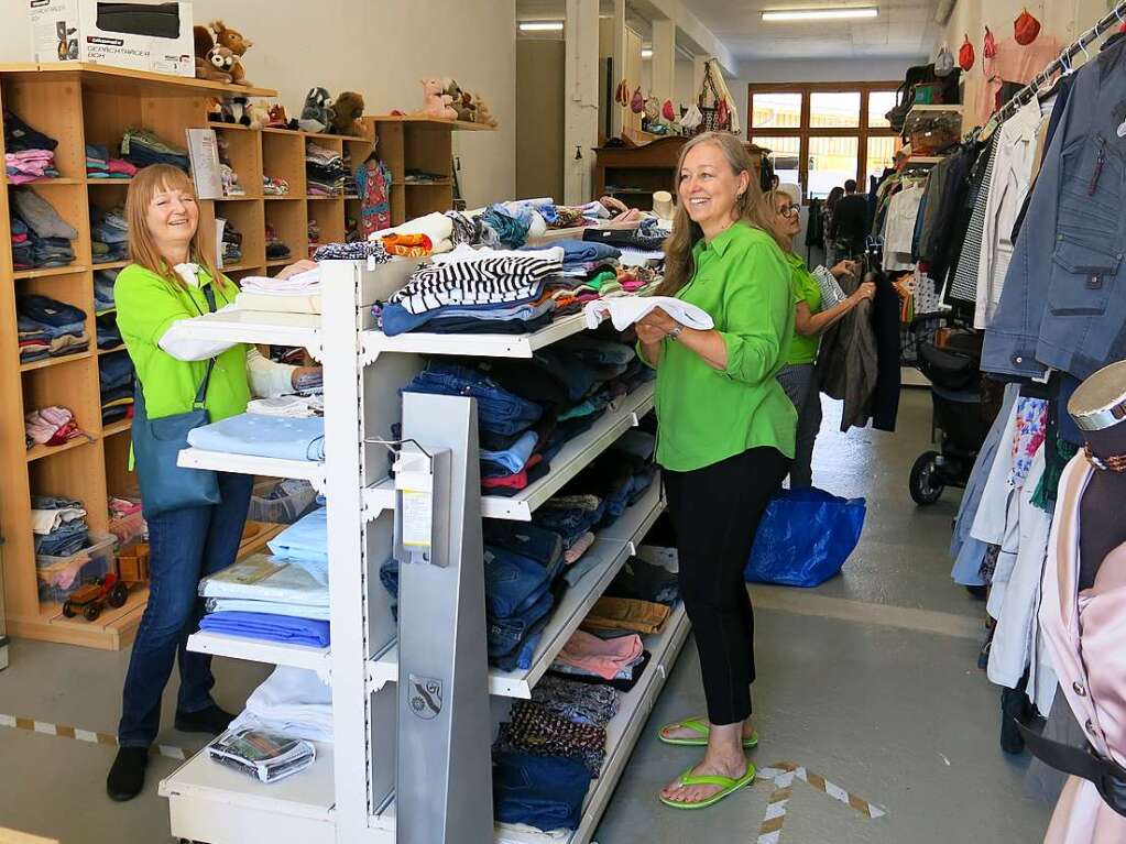 Ein vielfltiges Angebot auf dem Hobby- und Kreativmarkt lockte unzhlige Besucher in die Bonndorfer Innenstadt.