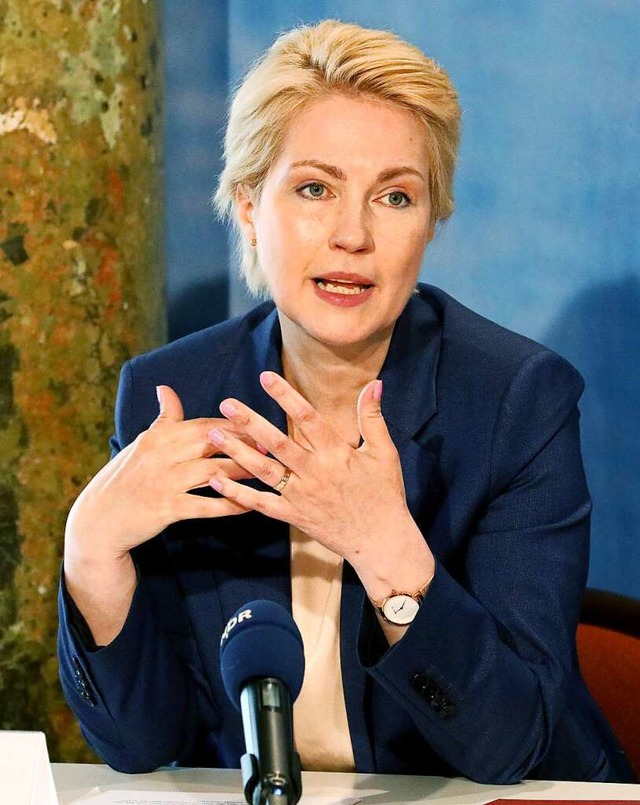 Manuela Schwesig ist in Erklrungsnot.  | Foto: Bernd Wstneck (dpa)