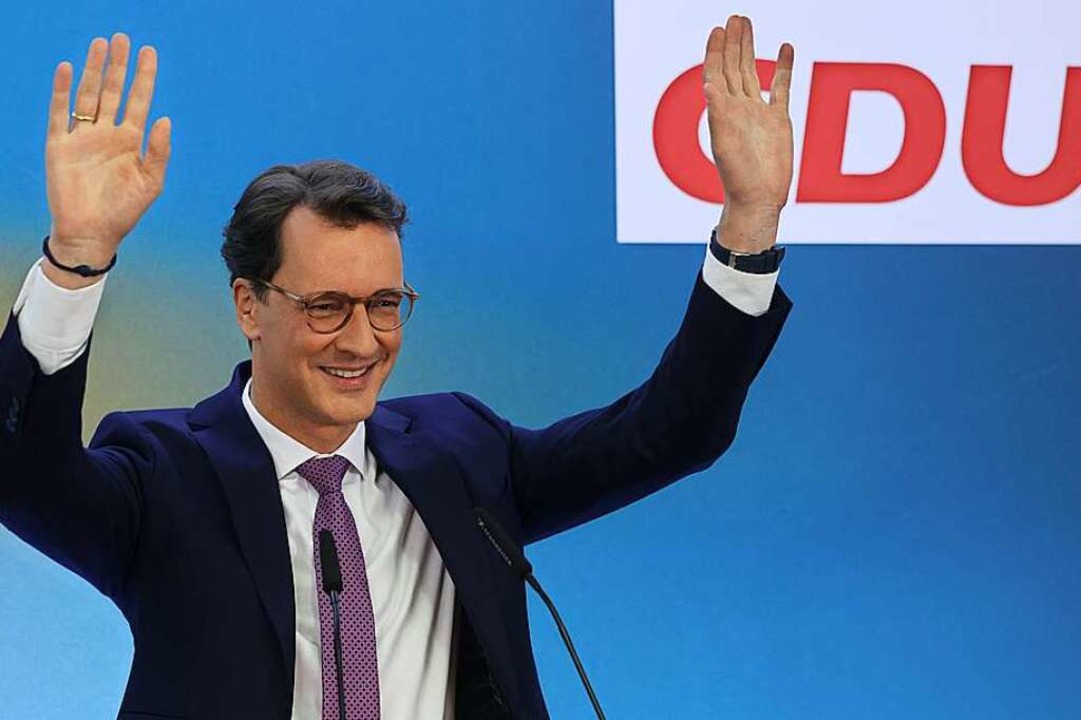 Wahlgewinner und NRW-Ministerpräsident...nte nicht mehr Wähler zur Urne locken.  | Foto: Oliver Berg (dpa)