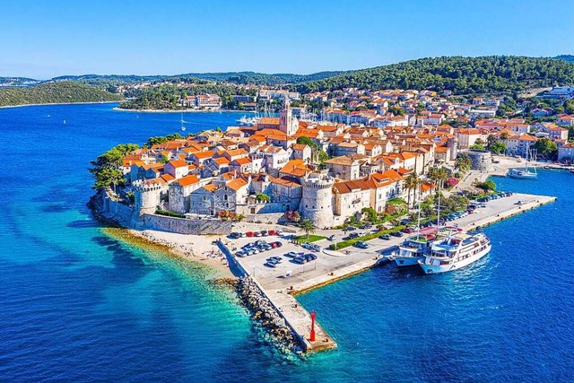 Malerisch: die Stadt Korcula auf der gleichnamigen Insel  | Foto: dudlajzov (stock.adobe.com), Globalis Erlebnisreisen GmbH