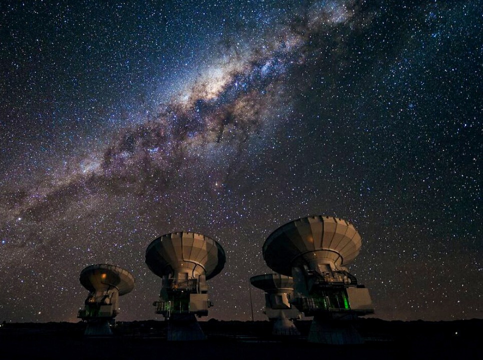 Ein Blick von Chile aus in das Zentrum der Milchstraße   | Foto: ESO/José Francisco Salgado (jos