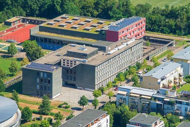 Förderverein des Freiburger Kepler-Gymnasium verabschiedet seinen Vorsitzenden nach 26 Jahren
