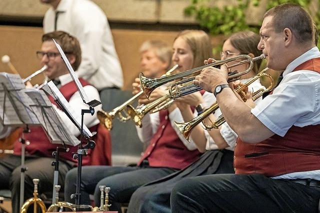 Zwei Orchester in Spiellaune