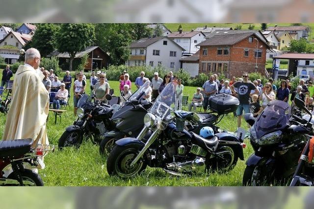 Mit dem Motorrad zum Gottesdienst