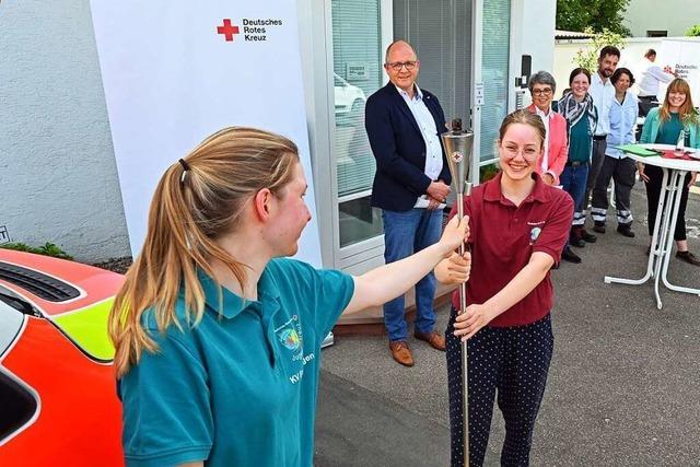 Warum ein Fackellauf von Berlin nach Sditalien auch Station in Freiburg machte