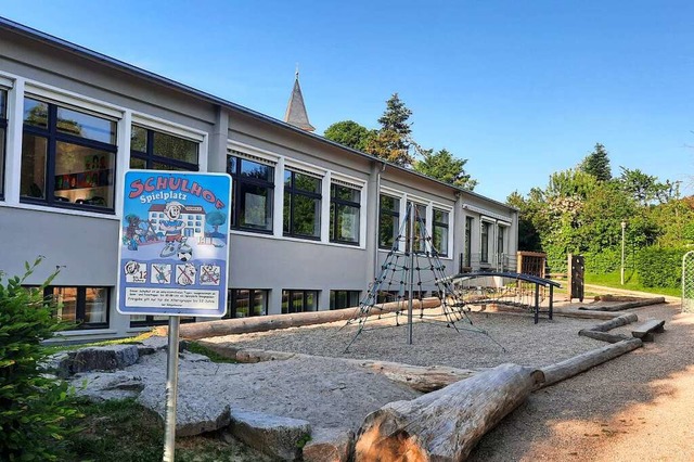 Der Schulhof der Grundschule  soll san... wie die fr die Kernzeit, verringern.  | Foto: Sophia Hesser