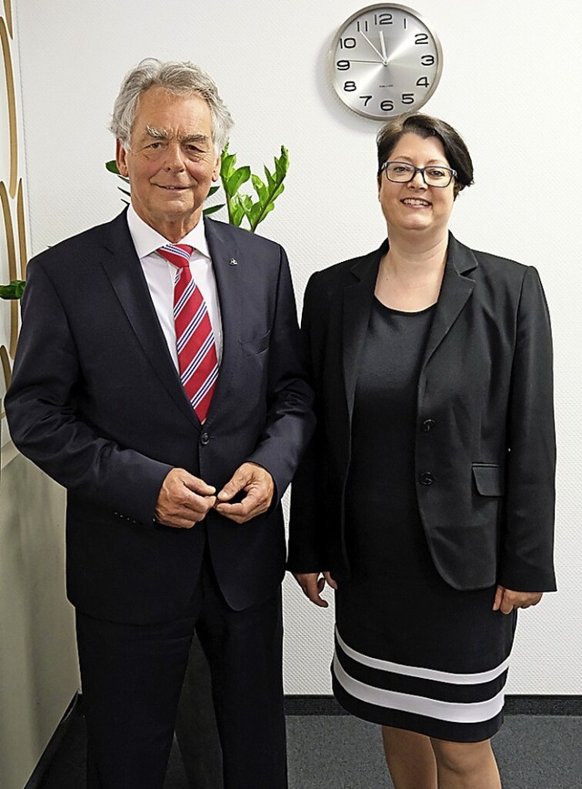 Der Vorstand der Volksbank Staufen: Erhard Stoll und Tanja Bregenhorn  | Foto: Hans-Peter Mller