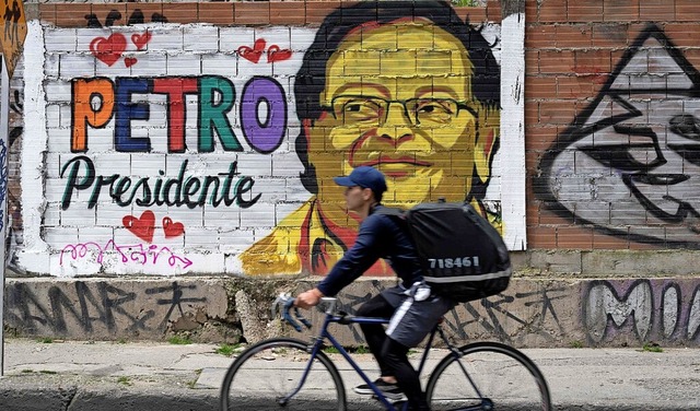 &#8222;Kolumbien braucht Sozialismus&#8220;, sagt  Petro.   | Foto: YURI CORTEZ (AFP)