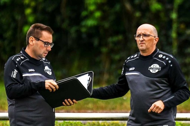 Planungen frh auf Kreisliga A ausgele...(rechts, mit Co-Trainer Andreas Weber)  | Foto: Gerd Gruendl