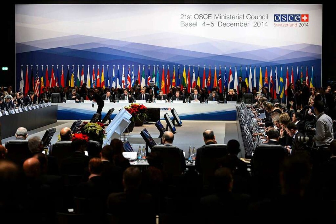 Ein Beispiel für politische Kongresse ...e OSZE tagte 2014 in der Basler Messe.  | Foto: Laurent Gillieron