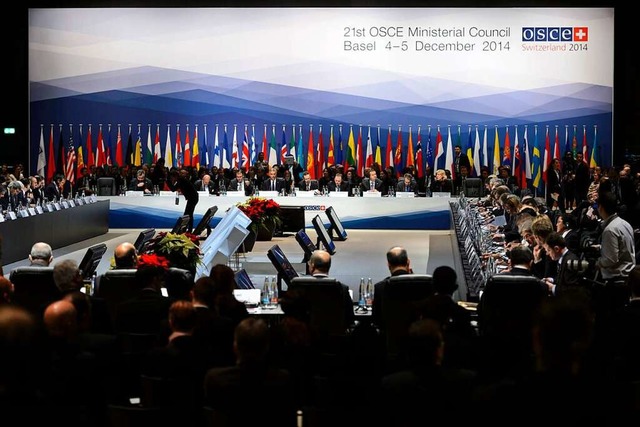 Ein Beispiel fr politische Kongresse ...e OSZE tagte 2014 in der Basler Messe.  | Foto: Laurent Gillieron