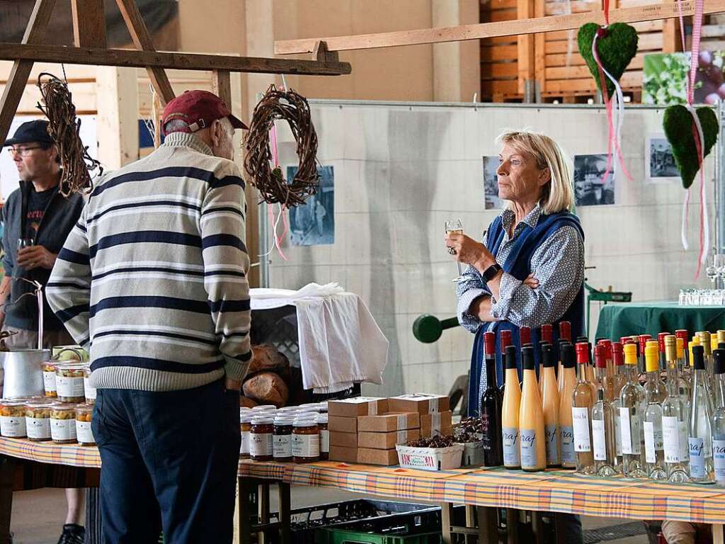 Ein kleiner Bauern- und Kunsthandwerkermarkt in den Hallen des Winzerkellers prsentierte viel Selbstgemachtes.