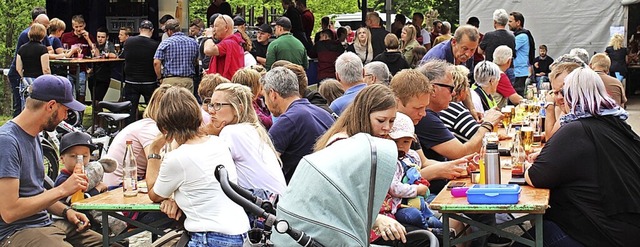 <BZ-FotoAnlauf>Trachtenkapelle Frhnd:...tagsfeier der Trachtenkapelle Frhnd.   | Foto: Ralph Lacher