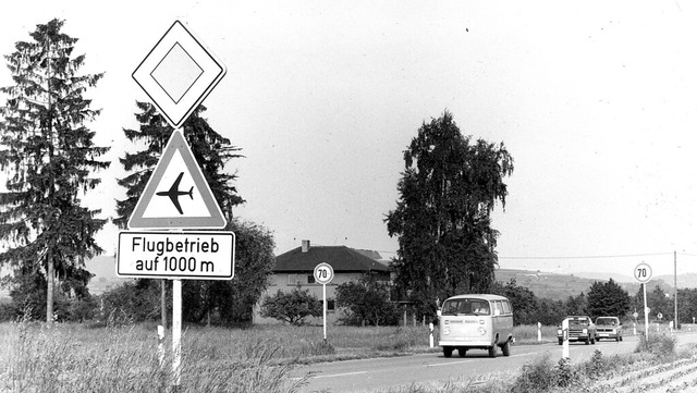 Flugverkehr gehrte bis zur Umsiedlung...Alltag der Langenwinkler Bevlkerung.   | Foto: Stadtarchiv Lahr