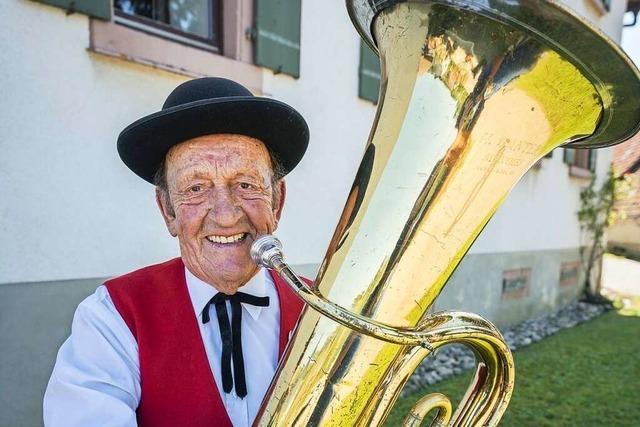 85-Jähriger spielt seit 75 Jahren in der Trachtenkapelle Heuweiler