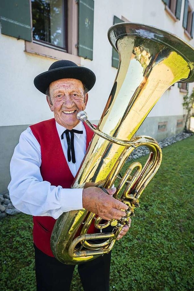 Herbert Fahrlnder macht seit 75 Jahren Blasmusik.  | Foto: Tomas Ovalle