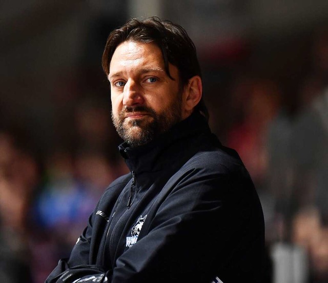 Spielt mit den Wlfen gegen starke Geg...itungsphase: EHC-Coach Robert Hoffmann  | Foto: Achim Keller