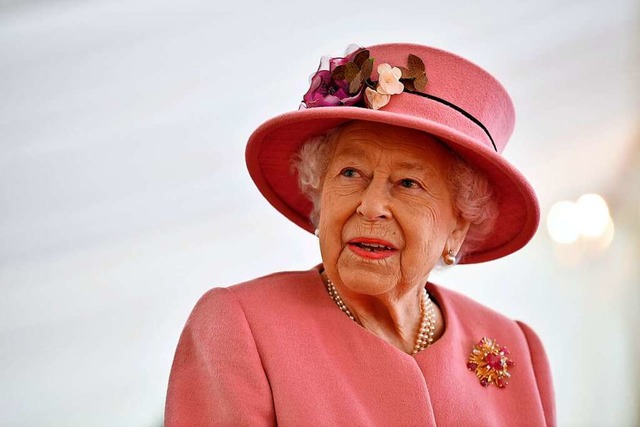 Seit 70 Jahren sitzt sie auf dem britischen Thron: Queen Elizabeth II.  | Foto: Ben Stansall (dpa)