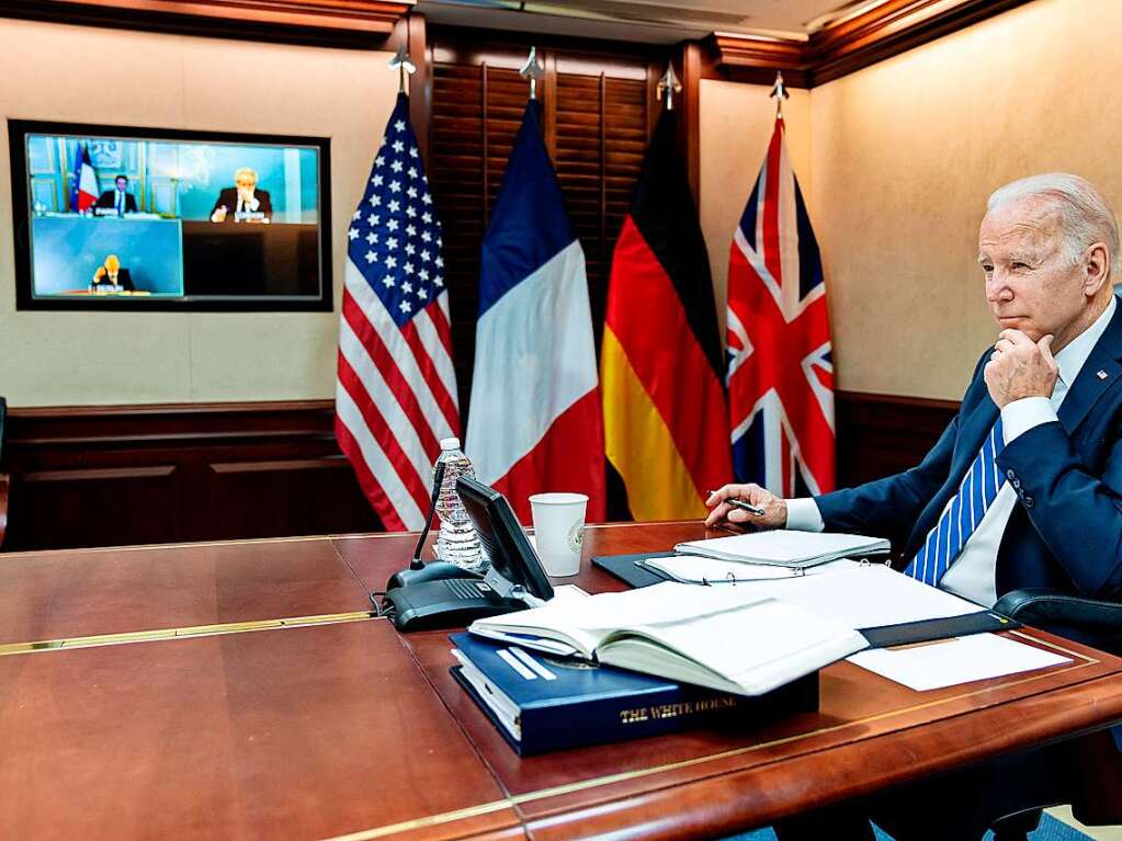 7. Mrz: US-Prsident Joe Biden bert sich mit Bundeskanzler Olaf Scholz, dem britischen Premierminister Boris Johnson und dem franzsischen Prsidenten Emmanuel Macron in einem Video Call.