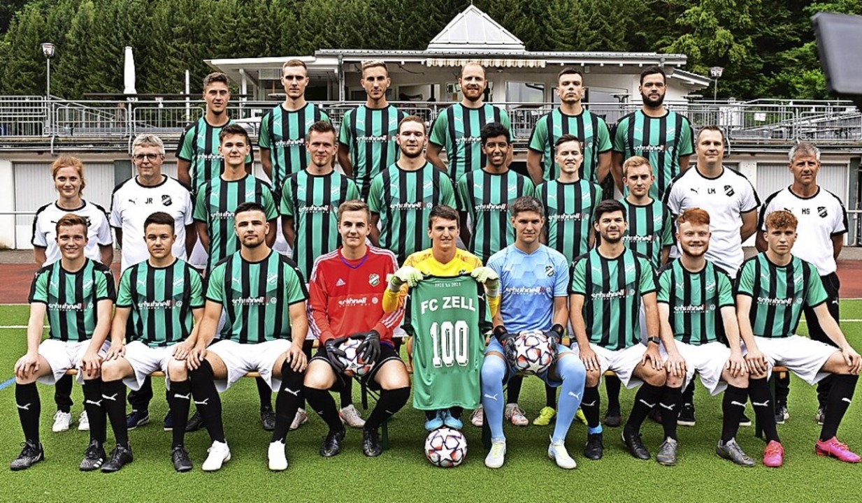 Freudestrahlendes Bezirksliga-Meisterteam FC Zell  | Foto: privat