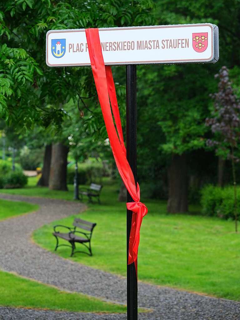 Zentrales Element der Reise der Delegation des  Staufener Partnerschaftsausschusses nach Kazimierz Dolny: Die Einweihung des „Staufen-Platzes“ an der Weichsel