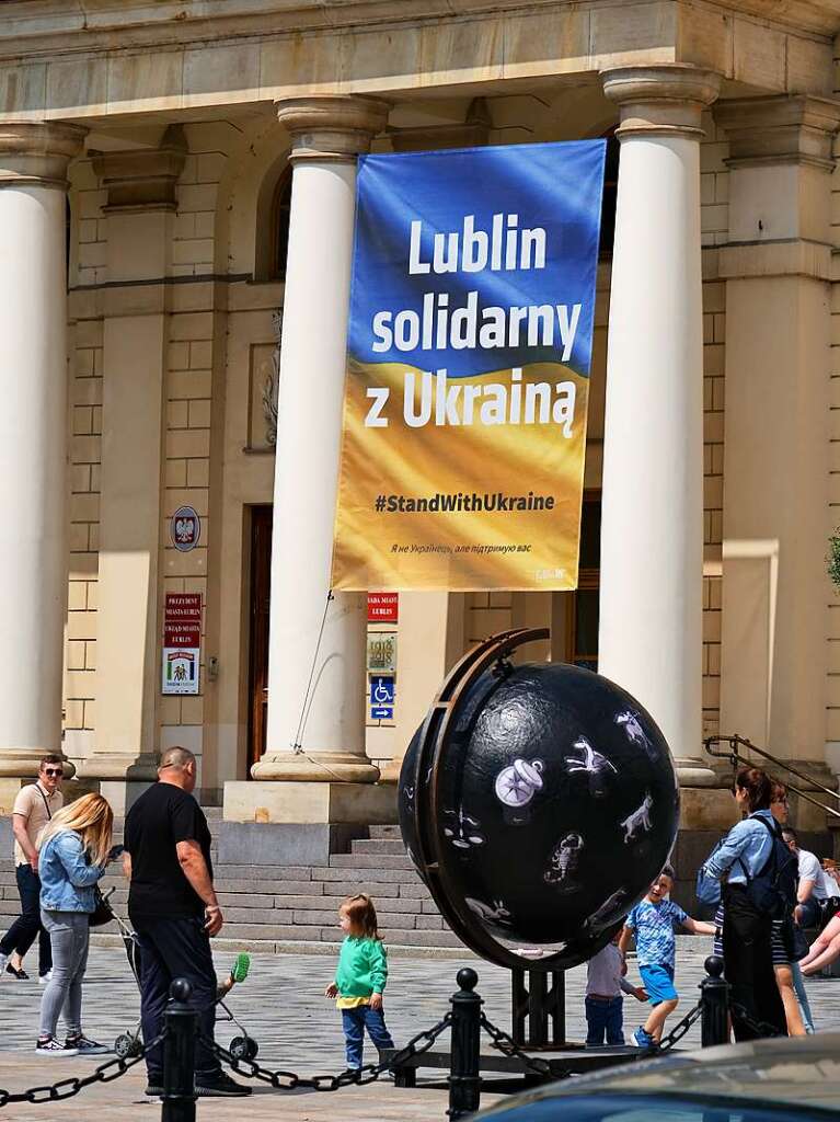 Am Rathaus von Lublin zeigt man demonstrativ Solidaritt mit der Ukraine.