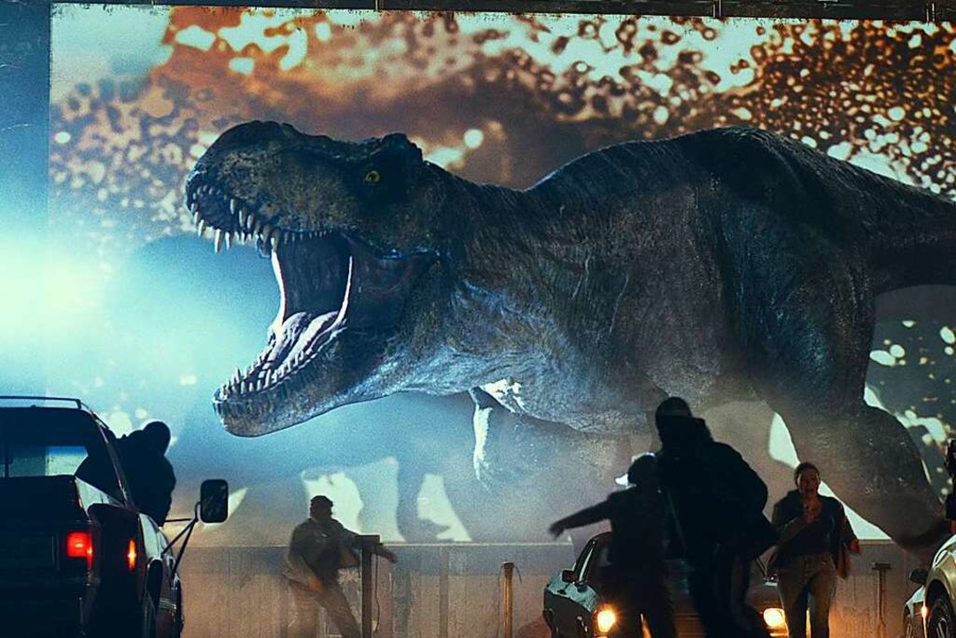 Ein Tyrannosaurus Rex in einer Szene d...assic World: Ein neues Zeitalter&quot;  | Foto: Universal Pictures And Amblin En (dpa)