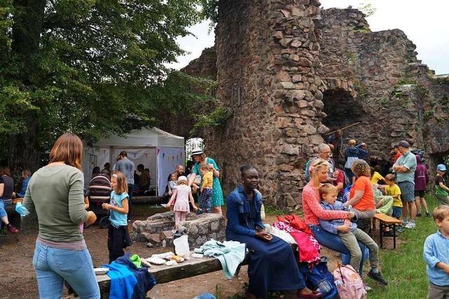 Die Kinderburg auf der Burgruine Sausenburg bei Kandern findet statt