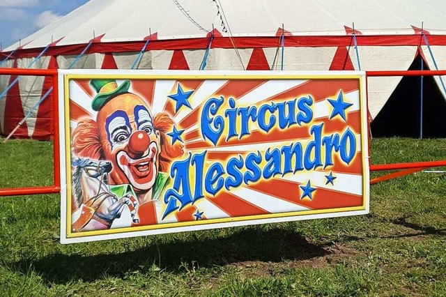 Ist in Breisach untergekommen: der Circus Alessandro.  | Foto: Kim Stoehr