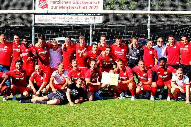 Der SC Reute machte in Weisweil den Aufstieg in die Bezirksliga perfekt.  | Foto: Fritz Zimmermann