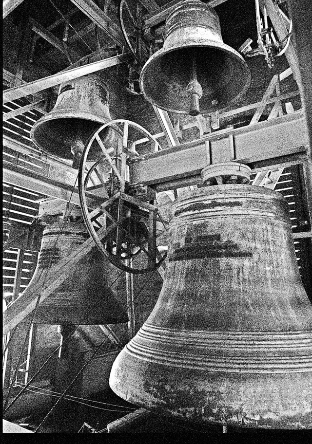 Die 100 Jahre alten Glocken von St. Josef   | Foto: Matthias Wner