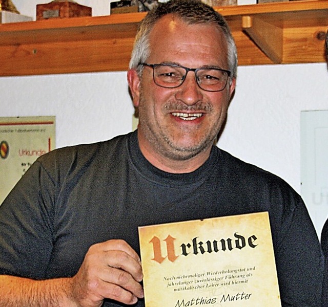 Matthias Mutter ist Ehrenkapellmeister.  | Foto: Andreas Bhm