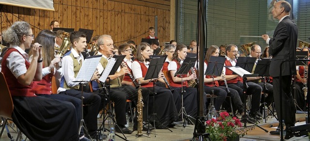 Ob auch der Dirigent des gemeinsamen J... Rotzel sitzen wird, wird sich zeigen.  | Foto: Reinhard Herbrig
