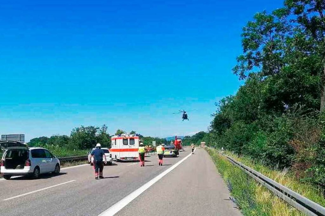 Schwerer Unfall Auf Der A5: Bremsmanöver Wegen Wildenten? - Freiburg ...