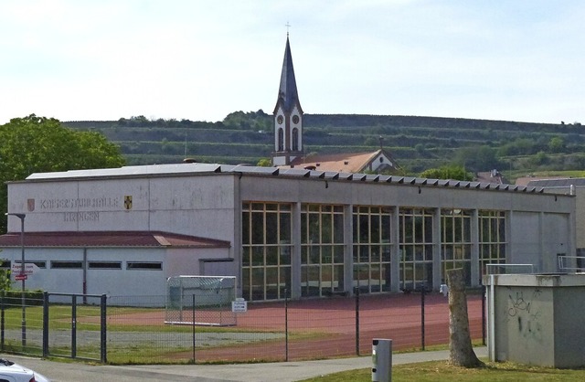 Die in die Jahre gekommene Kaiserstuhl...et der Stdtebaufrderung in Ihringen.  | Foto: Dirk Sattelberger