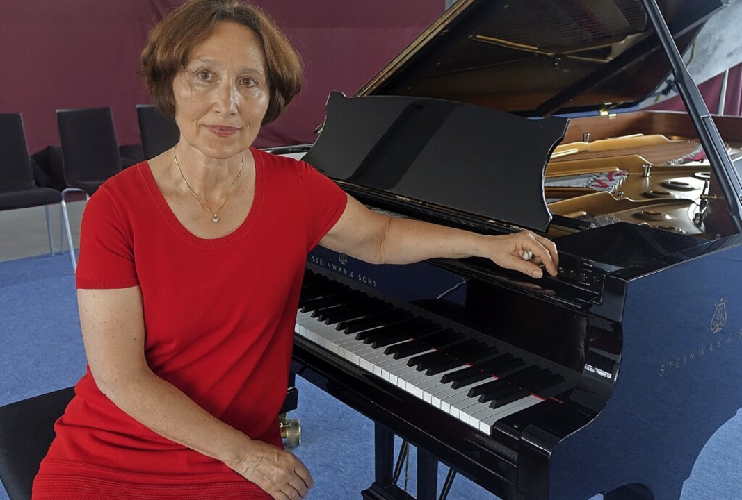 Virtuos  eröffnete die Pianistin Andre...its in der kommenden Woche weitergeht.  | Foto: Roswitha Frey