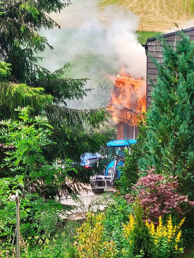 Innerhalb von Minuten stand die Fassade in Flammen.  | Foto: Ulrike Jger