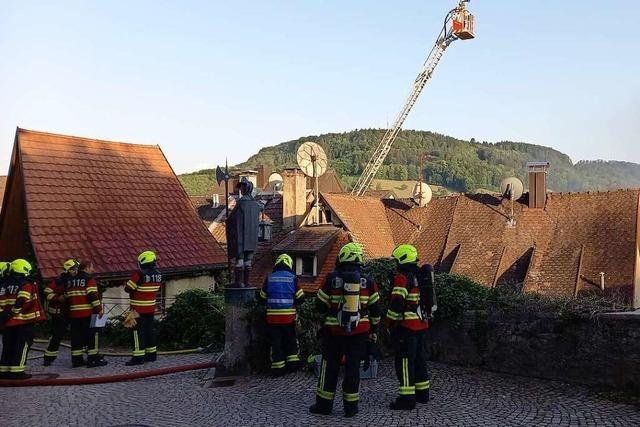 Drei Wehren in der engen Laufenburger Altstadt