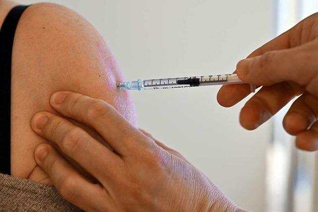 Baden-Württemberg geht im Herbst von 800.000 Impfungen pro Woche aus