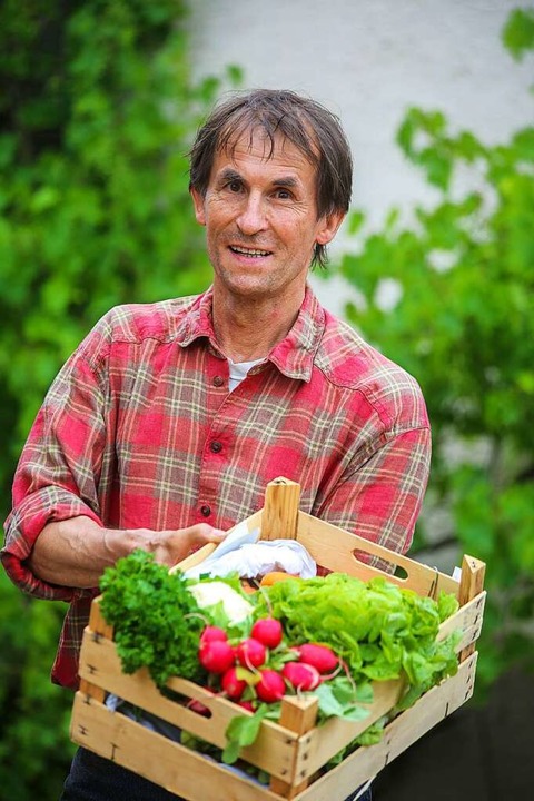 Matthias Zipf verkauft derzeit weniger Gemüse.   | Foto: Sandra Decoux